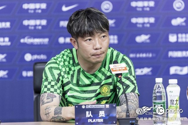 英超第13轮，10人切尔西客场1-4不敌纽卡斯尔。